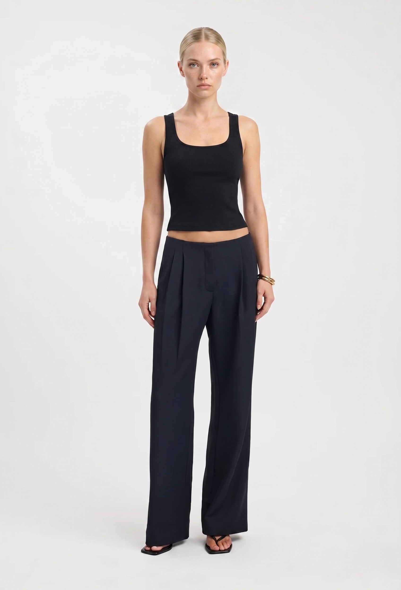 The Arno Pleated Pant