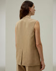The Sleeveless Suit Set