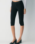 Low-Rise Chill Capri