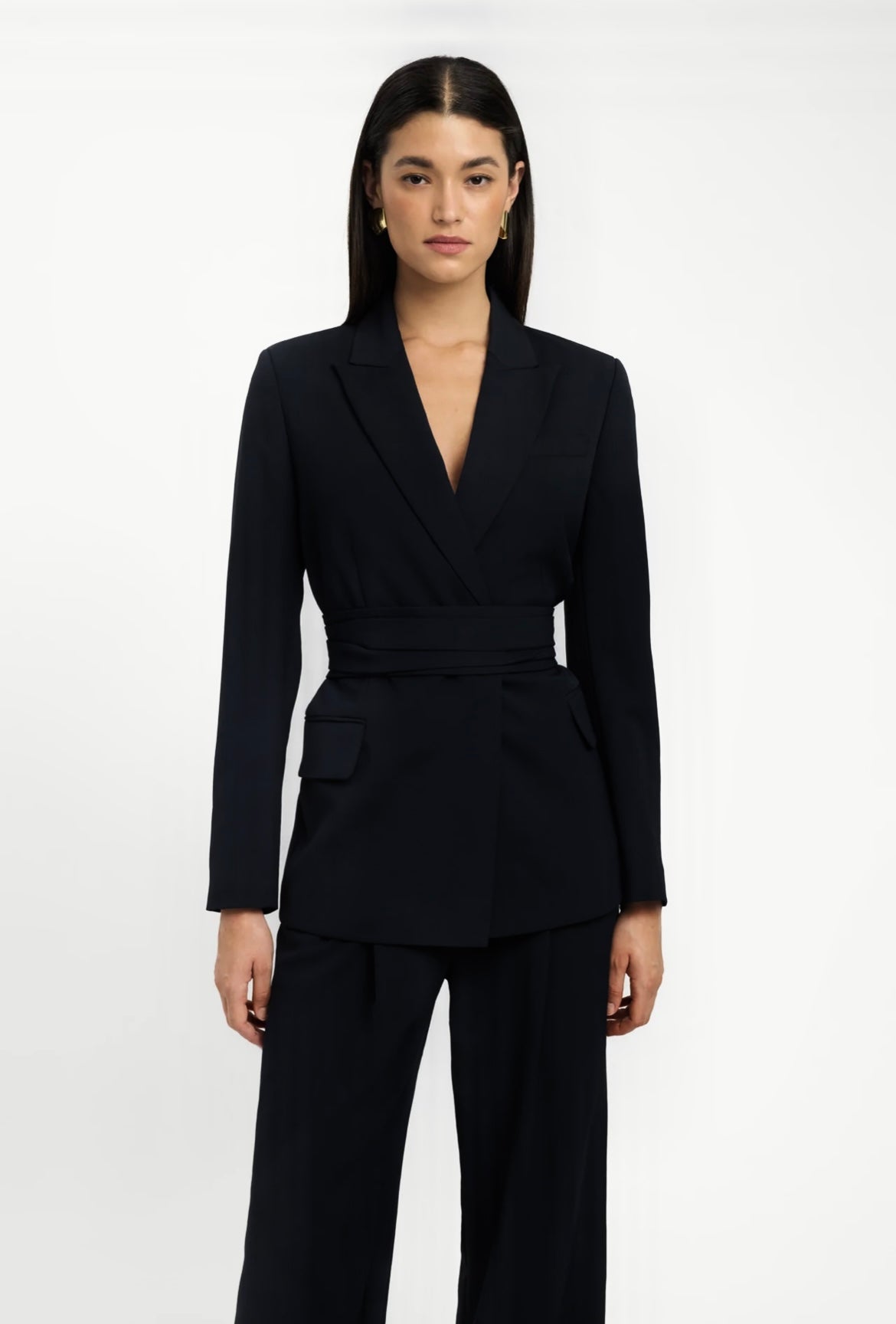 Orel Suit