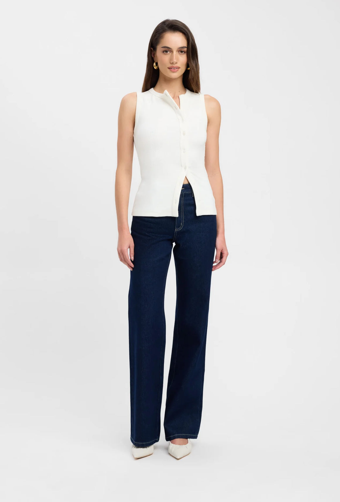 Henly Button Tank